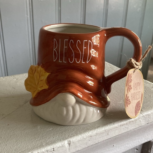 BNWT- 18floz- Fall- Harvest- BELIEVE- Figural Gnome- Hand Painted Ceramic Mug 🍁 - Picture 11 of 17